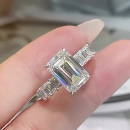 Igi certified emerald - certified, cut
