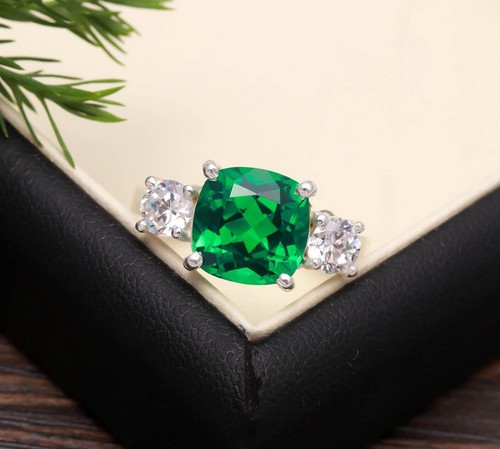 Cushion cut natural - 4.50,